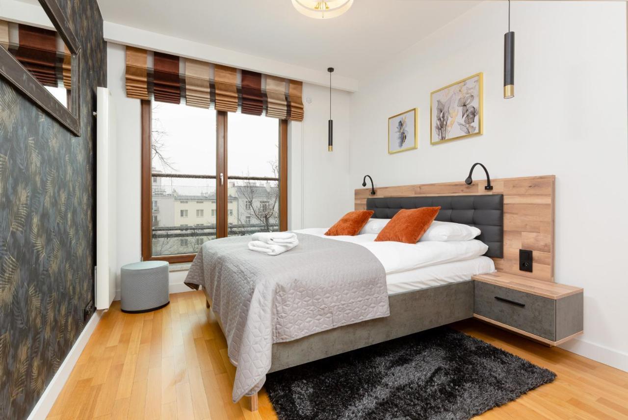 Park Arkadia Apartment With Parking Mokotow By Noclegi Renters Warschau Buitenkant foto