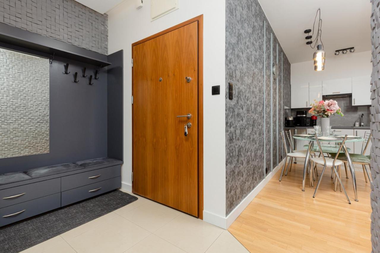 Park Arkadia Apartment With Parking Mokotow By Noclegi Renters Warschau Buitenkant foto