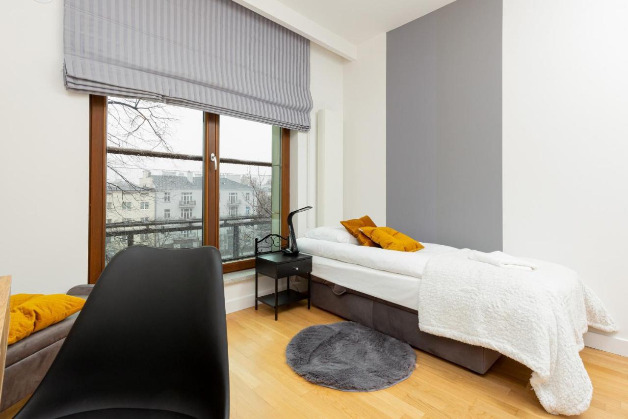 Park Arkadia Apartment With Parking Mokotow By Noclegi Renters Warschau Buitenkant foto